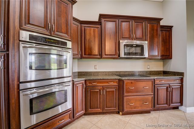 1846 Hazeltine Way, Henryville, IN 47126