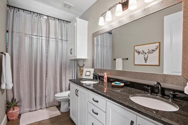 103 Eagle Point Drive, Waxahachie, TX 75165