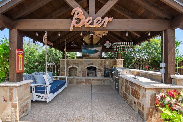103 Eagle Point Drive, Waxahachie, TX 75165