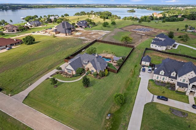 103 Eagle Point Drive, Waxahachie, TX 75165