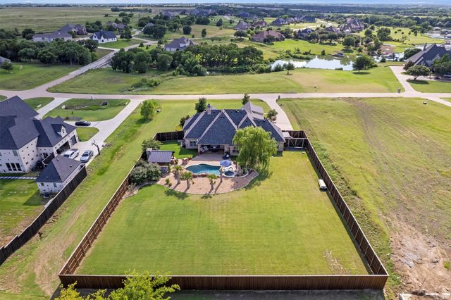 103 Eagle Point Drive, Waxahachie, TX 75165