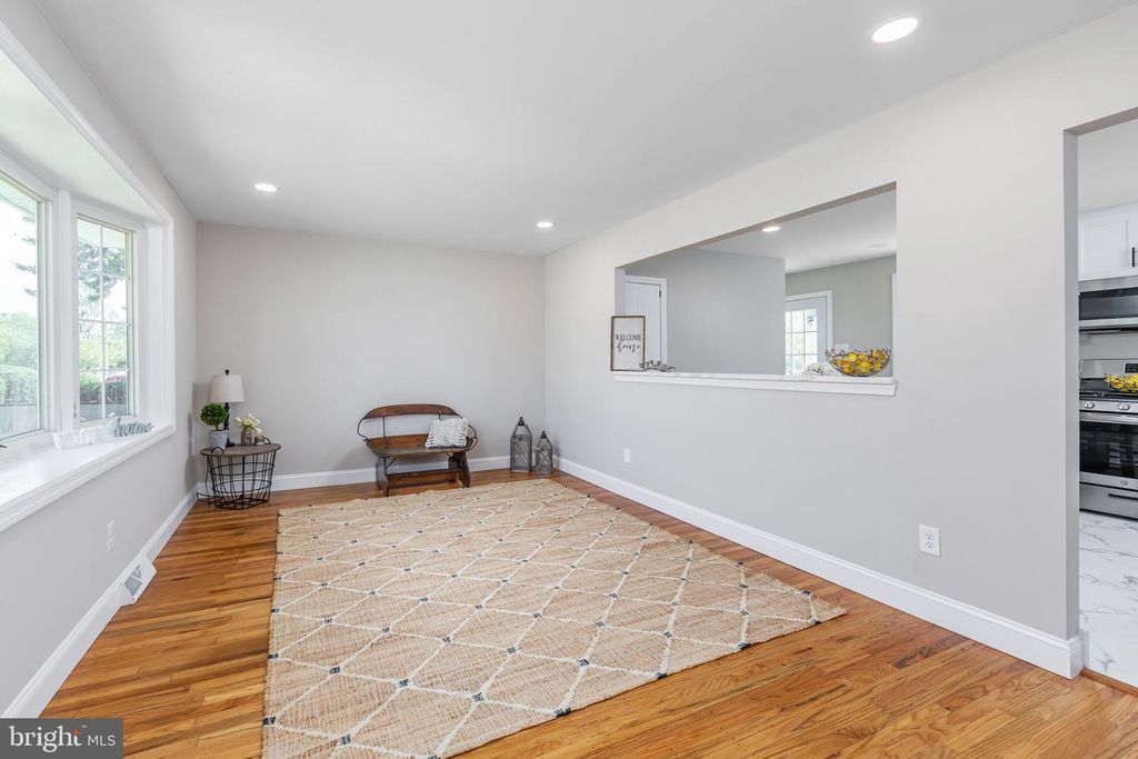 514 NEW JERSEY AVE, WEST DEPTFORD, NJ 08063 — photo 5