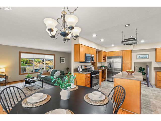 10205 Sw 70TH Ave, Tigard, OR 97223