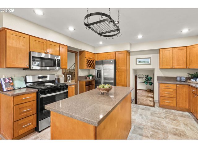 10205 Sw 70TH Ave, Tigard, OR 97223