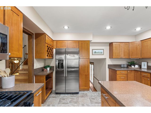 10205 Sw 70TH Ave, Tigard, OR 97223