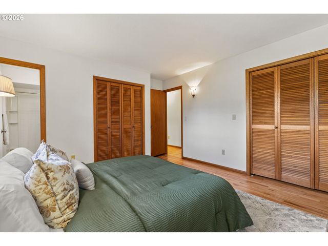10205 Sw 70TH Ave, Tigard, OR 97223