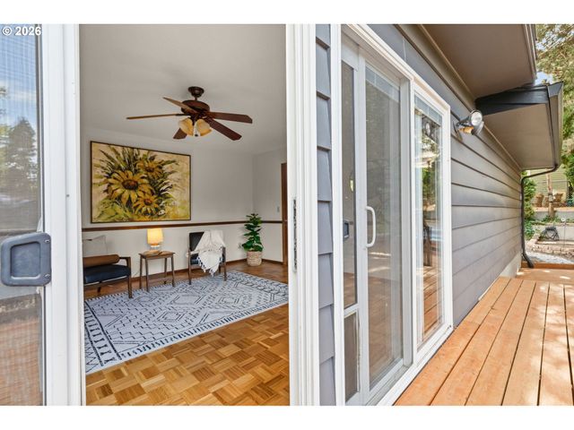 10205 Sw 70TH Ave, Tigard, OR 97223
