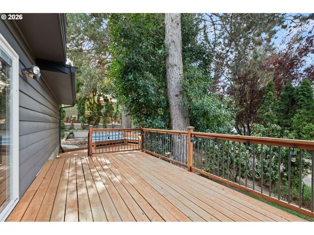 10205 Sw 70TH Ave, Tigard, OR 97223