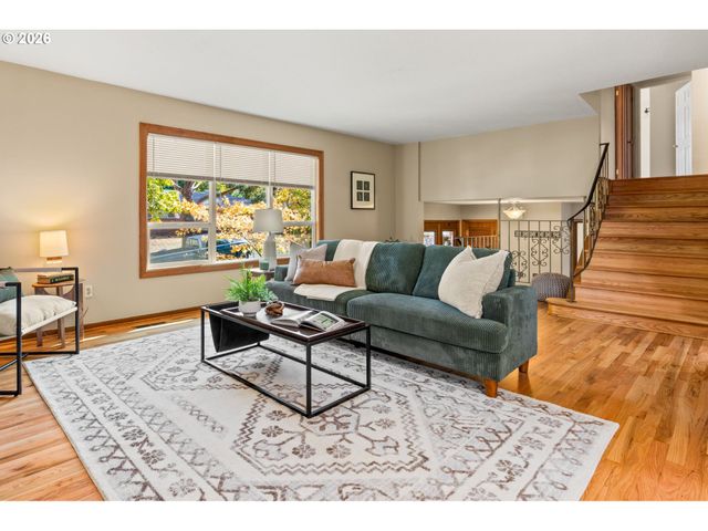 10205 Sw 70TH Ave, Tigard, OR 97223