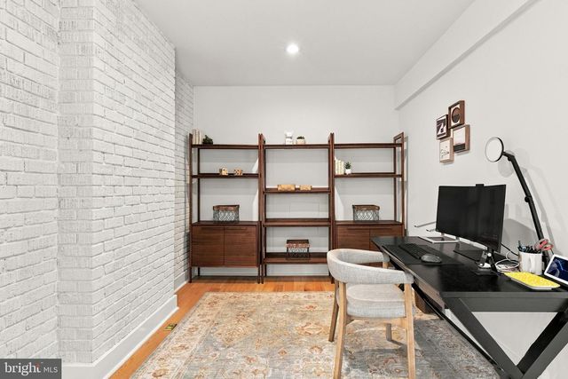 4717 BLAGDEN TER NW, Washington, DC 20011