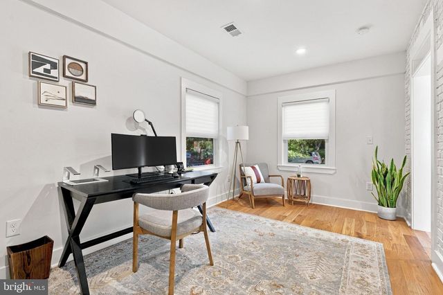 4717 BLAGDEN TER NW, Washington, DC 20011