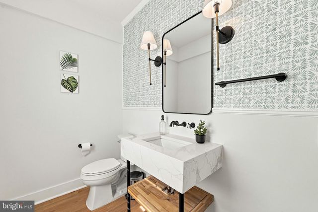 4717 BLAGDEN TER NW, Washington, DC 20011