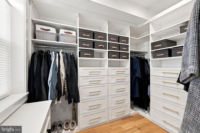 4717 BLAGDEN TER NW, Washington, DC 20011