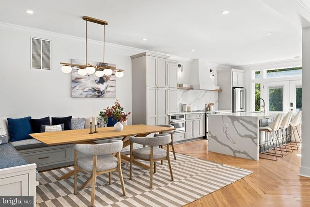 4717 BLAGDEN TER NW, Washington, DC 20011