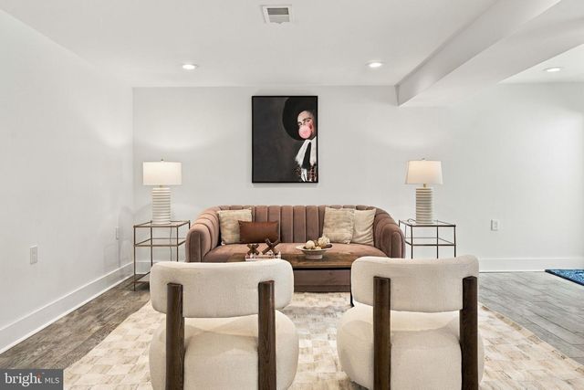 4717 BLAGDEN TER NW, Washington, DC 20011