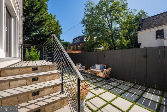 4717 BLAGDEN TER NW, Washington, DC 20011