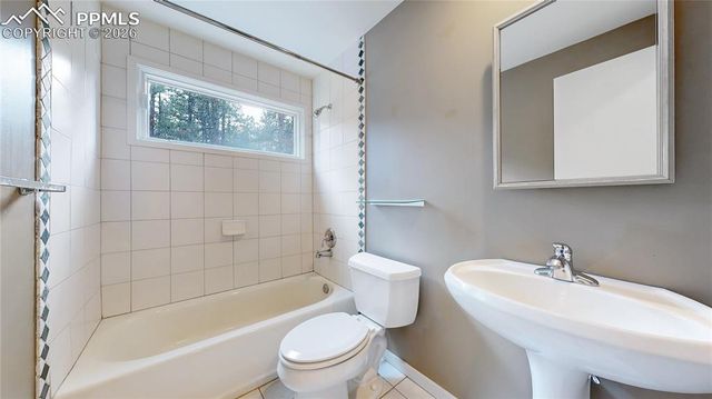 4966 Delaware Drive, Larkspur, CO 80118