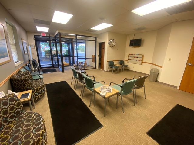 290 Clift Court, Hollister, MO 65672