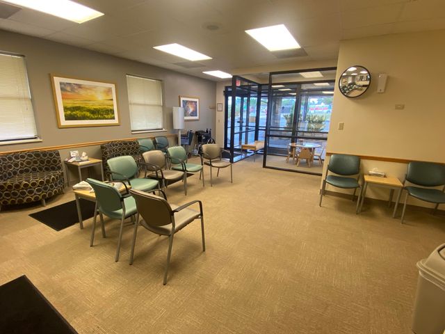 290 Clift Court, Hollister, MO 65672