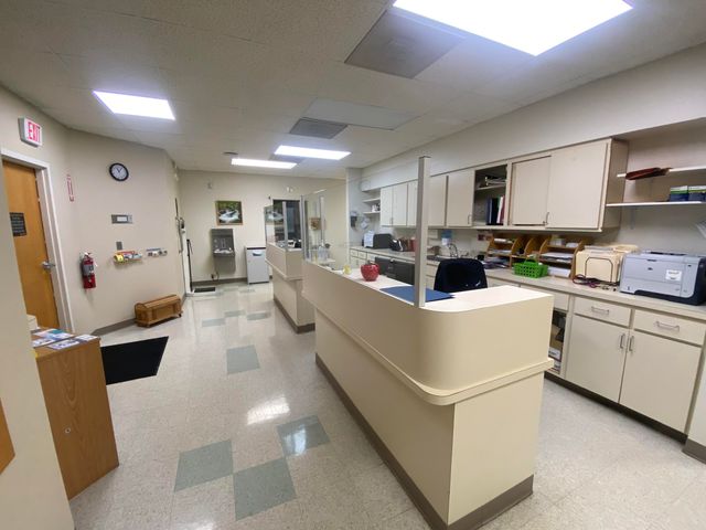 290 Clift Court, Hollister, MO 65672