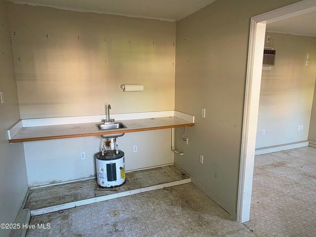 115 S Franklin Street, Whiteville, NC 28472