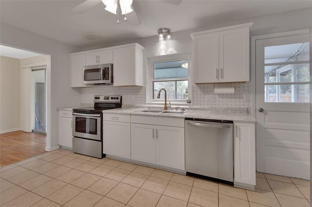 141 N MCDONALD AVENUE, Deland, FL 32724