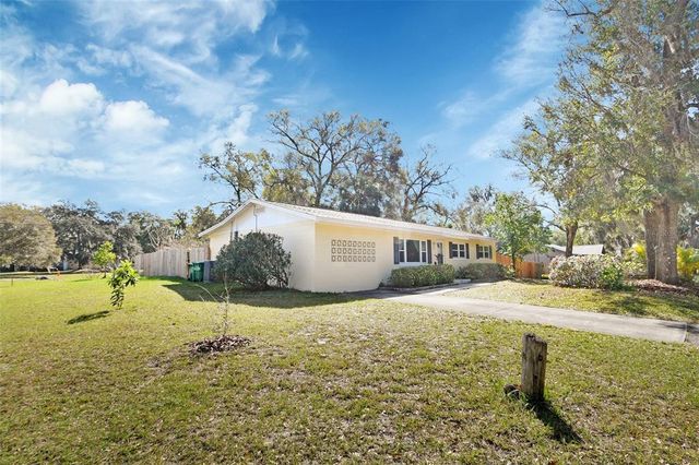 141 N MCDONALD AVENUE, Deland, FL 32724
