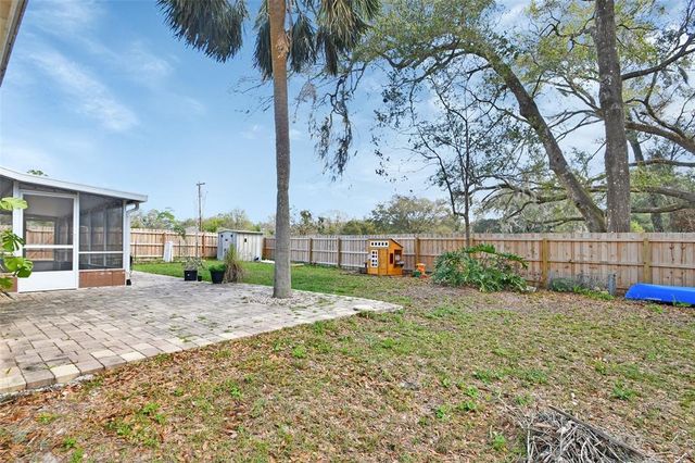 141 N MCDONALD AVENUE, Deland, FL 32724