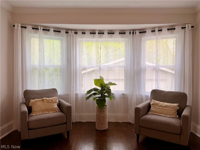 3288 Silsby Road, Cleveland Heights, OH 44118