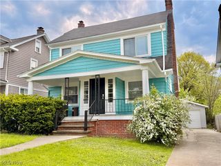 3288 Silsby Road, Cleveland Heights, OH 44118
