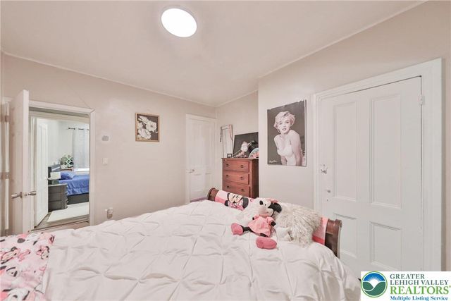 743 Washington Street, Easton, PA 18042