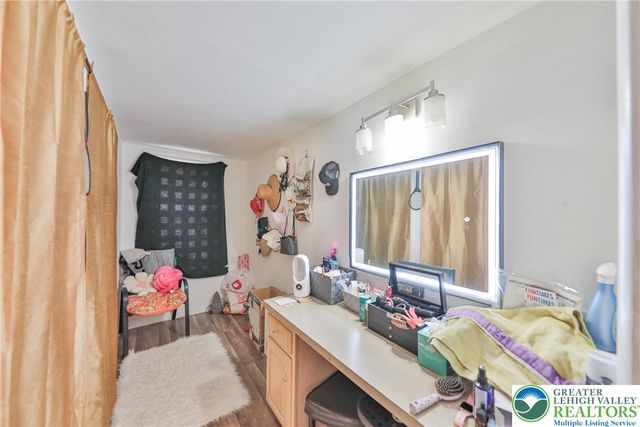 743 Washington Street, Easton, PA 18042