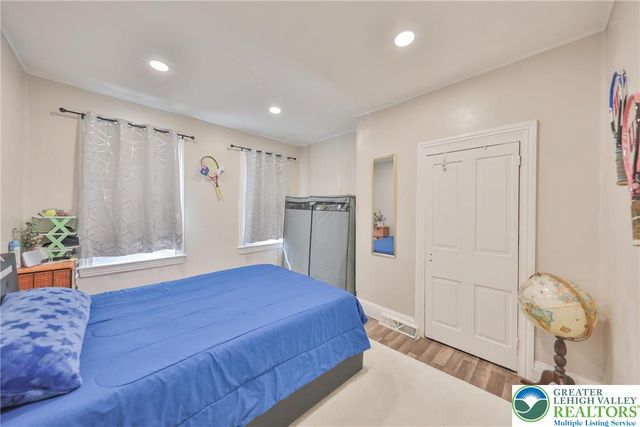 743 Washington Street, Easton, PA 18042