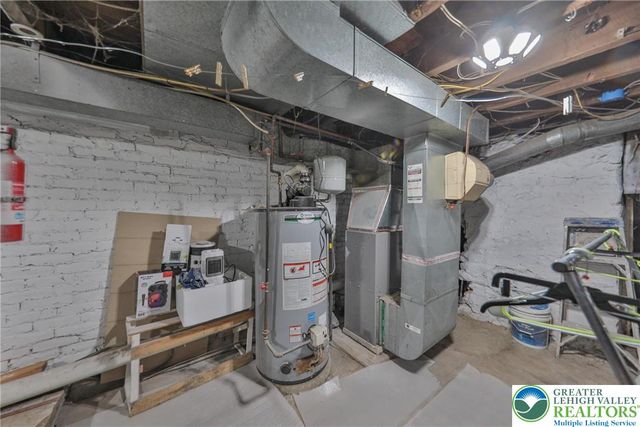 743 Washington Street, Easton, PA 18042