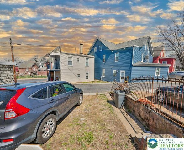 743 Washington Street, Easton, PA 18042