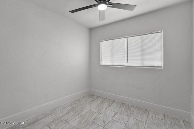 111 E Dumbauld Street, Nogales, AZ 85621