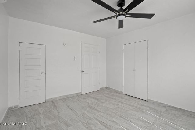 111 E Dumbauld Street, Nogales, AZ 85621