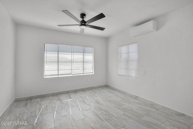 111 E Dumbauld Street, Nogales, AZ 85621