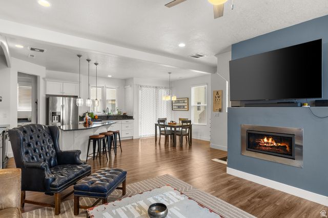 4506 W DAYBREAK RIM WAY, South Jordan, UT 84009