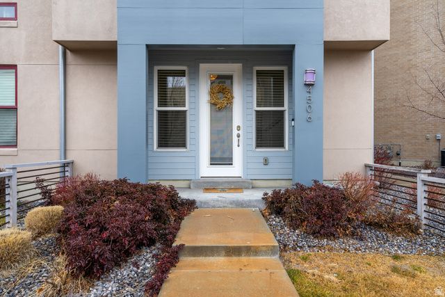 4506 W DAYBREAK RIM WAY, South Jordan, UT 84009