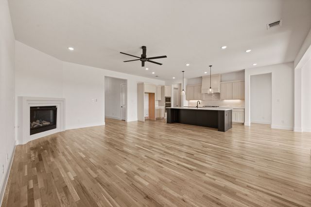 5029 Round Rock Drive, Aledo, TX 76008