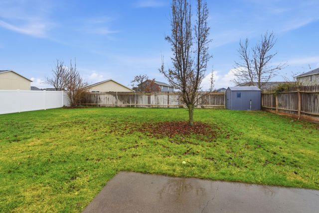 9703 W Nick Ave, Cheney, WA 99004