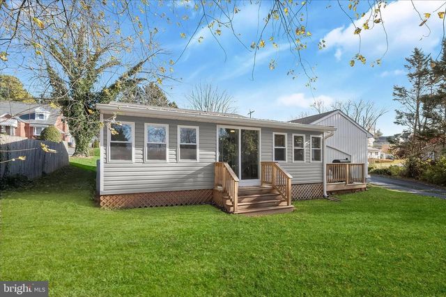 3247 GRAFTON ST, Manchester, MD 21102