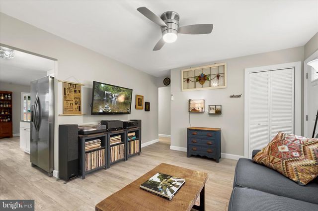 3247 GRAFTON ST, Manchester, MD 21102