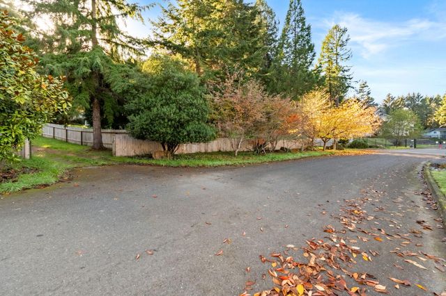 2616 Visser Court, Mckinleyville, CA 95519
