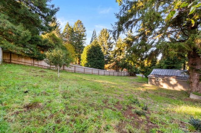 2616 Visser Court, Mckinleyville, CA 95519