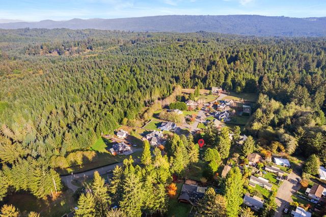 2616 Visser Court, Mckinleyville, CA 95519