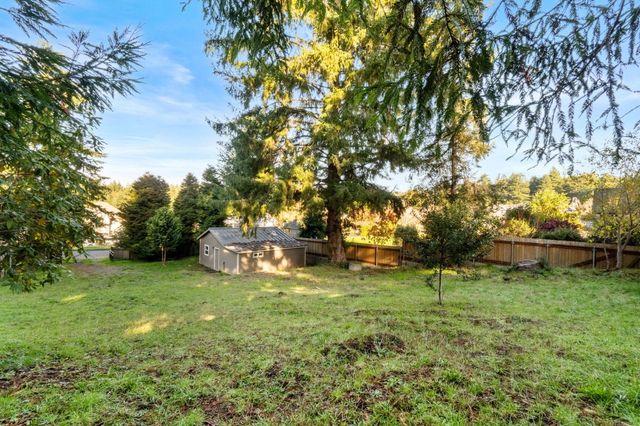 2616 Visser Court, Mckinleyville, CA 95519