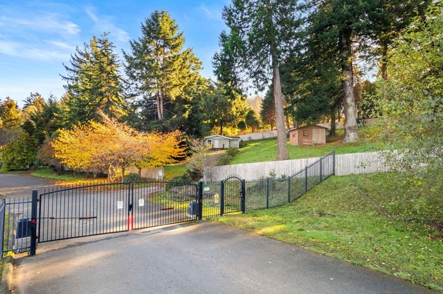 2616 Visser Court, Mckinleyville, CA 95519