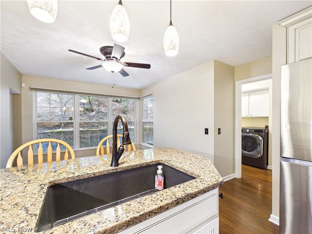 35 Woodland Park Drive, Parkersburg, WV 26104